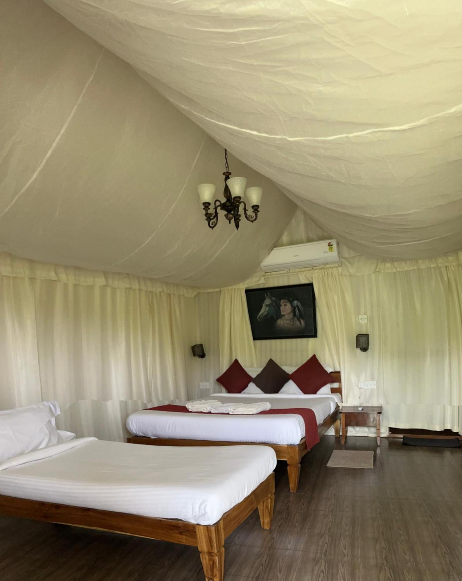 Hotel Wilderness Jungle Camp Malavalli Exteriér fotografie